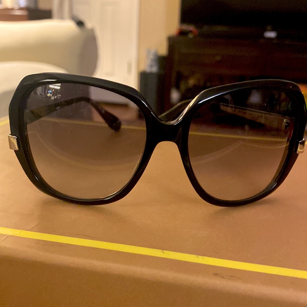 Marc by Marc Jacobs Sunglasses - Black - Never worn